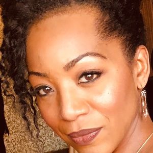 Meet your Posher, Malia